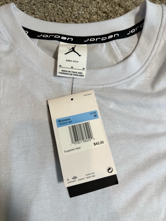 Nike Tops - Jordan Dri-FIT women’s  Tank Top White Breathable Mesh Crew Neck Size M